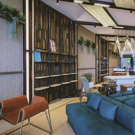 Отель Mercure 5*