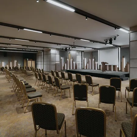 Отель Mercure 5*