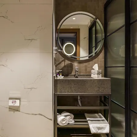 Отель Mercure